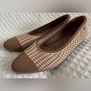 VIVAIA Tamia 2.0 Almond Toe Ballet Flats Espresso Houndstooth Size 38.5 US 7.5